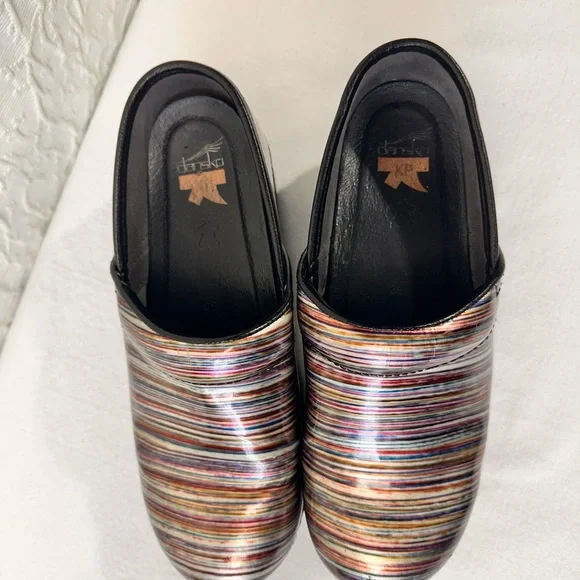 Dansko Women's Clogs Size 39 8.5 Professional Shoes Multicolor Leather Comfort - Picture 4 of 11